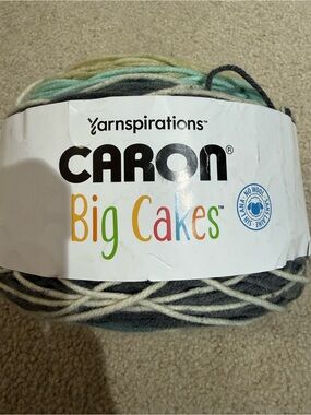 NEW Caron Big Cakes Afternoon Tea Yarn 603 yrds / 10.5 oz